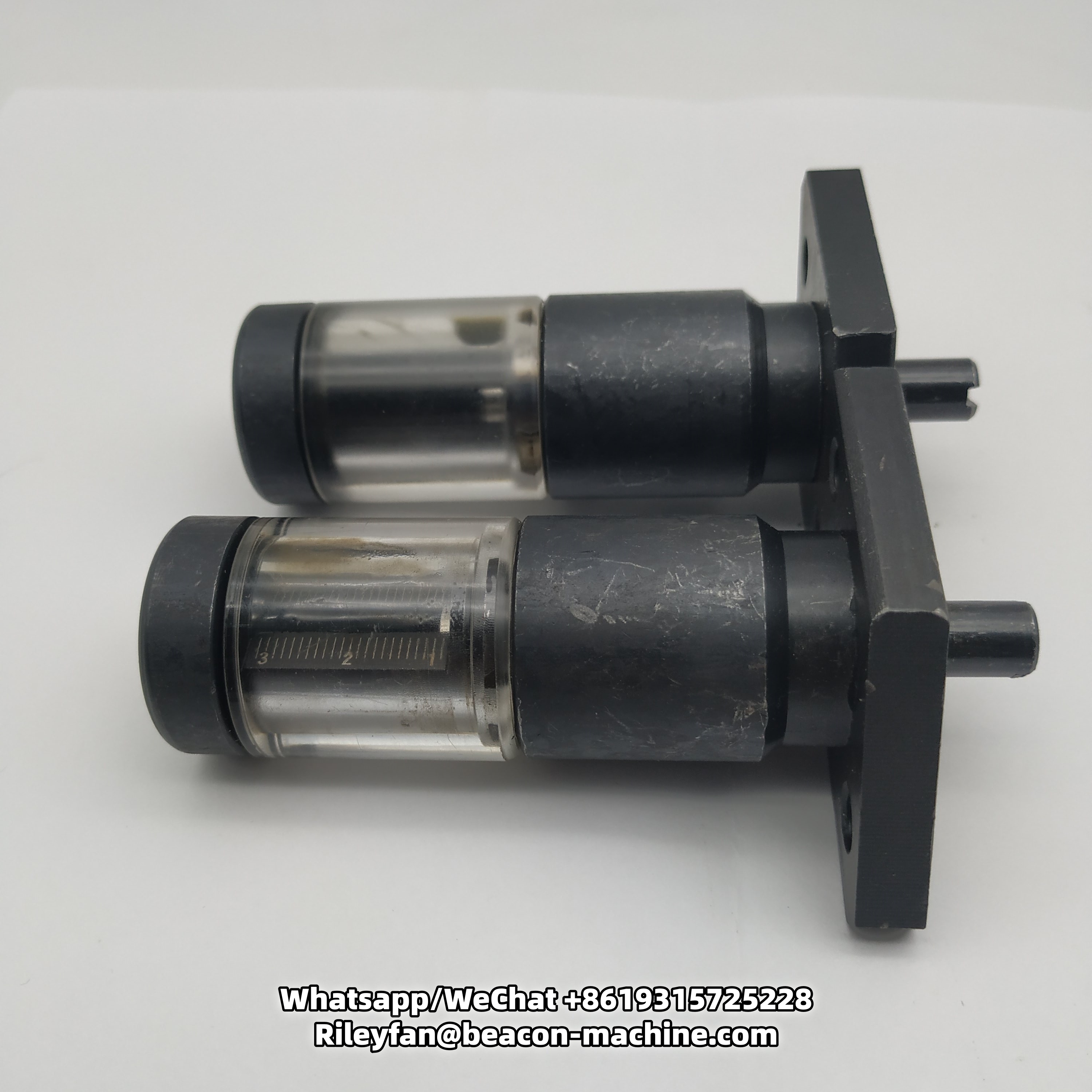 Прибор для испытания хода поршня и давления насоса J05 VE