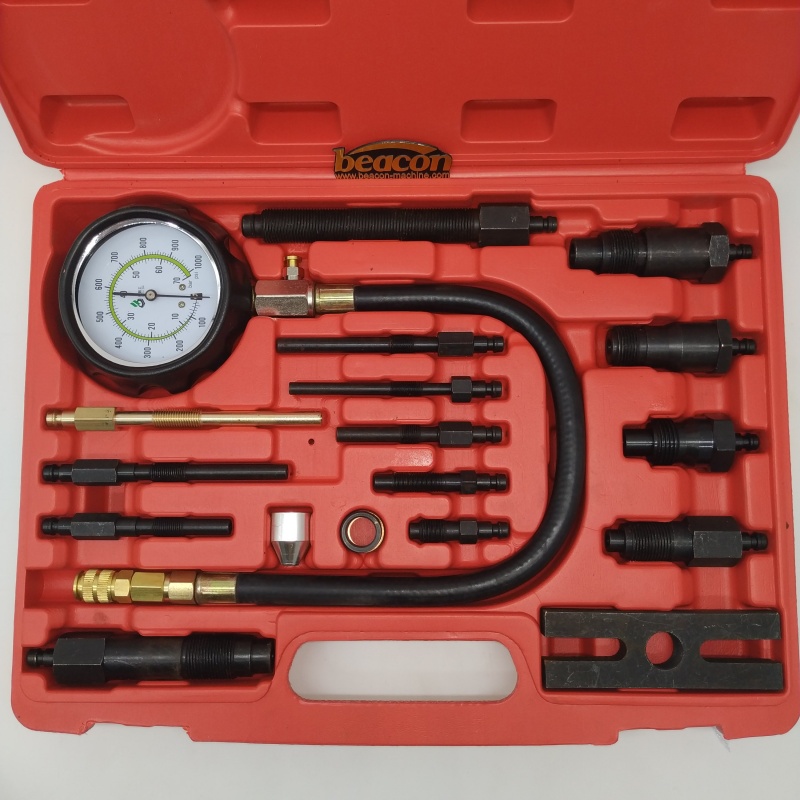 Высокоточный инструмент для проверки компрессии двигателя, используемый в автомобилях и мотоциклах.